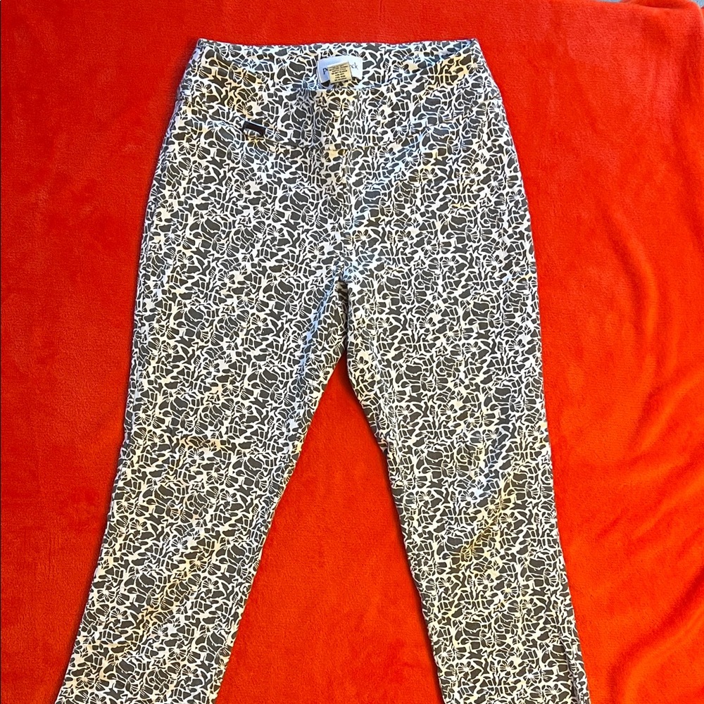 Peck & Peck Black and White Patterned Pants
